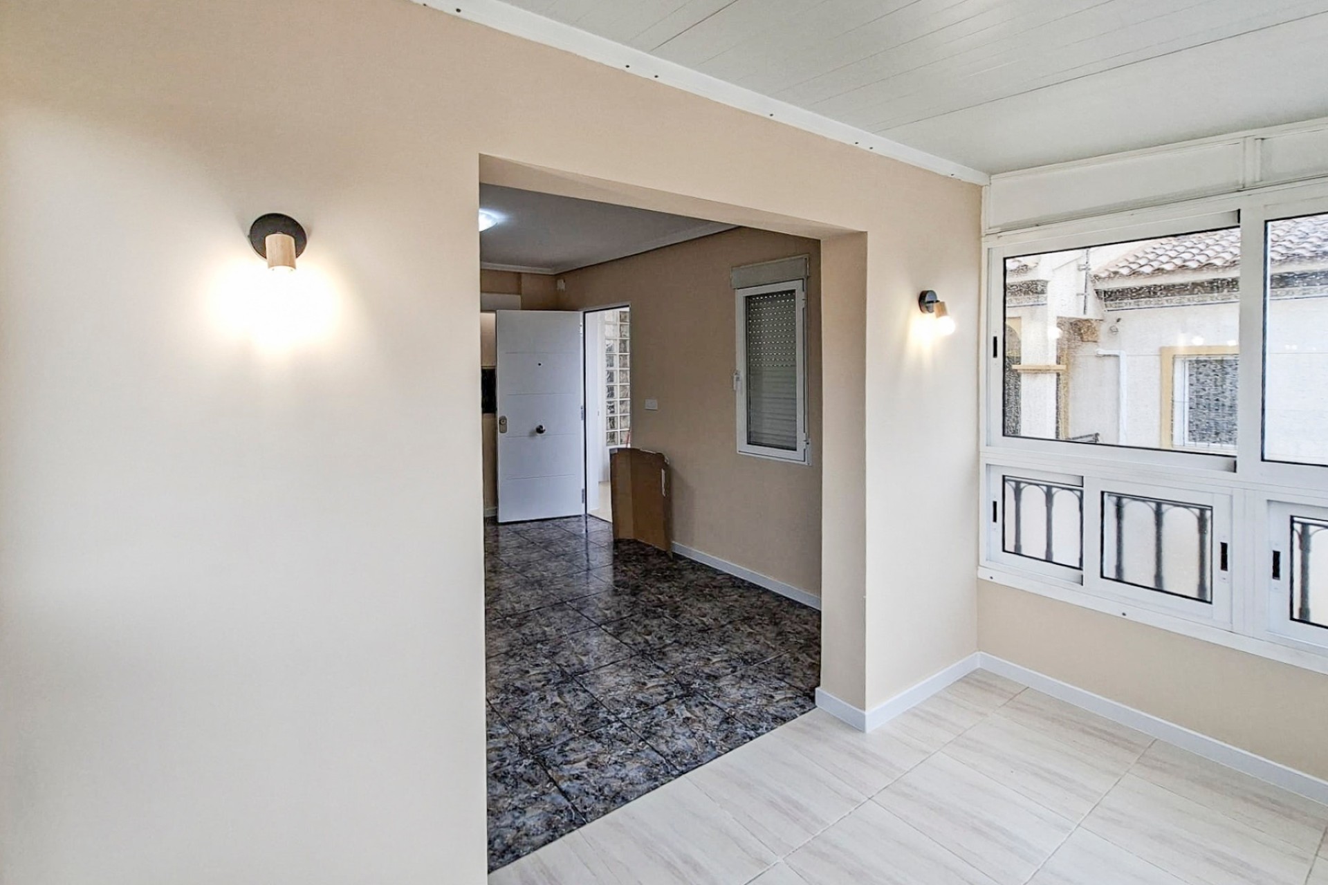 Wiederverkauf - Wohnung / Apartment -
Orihuela Costa
