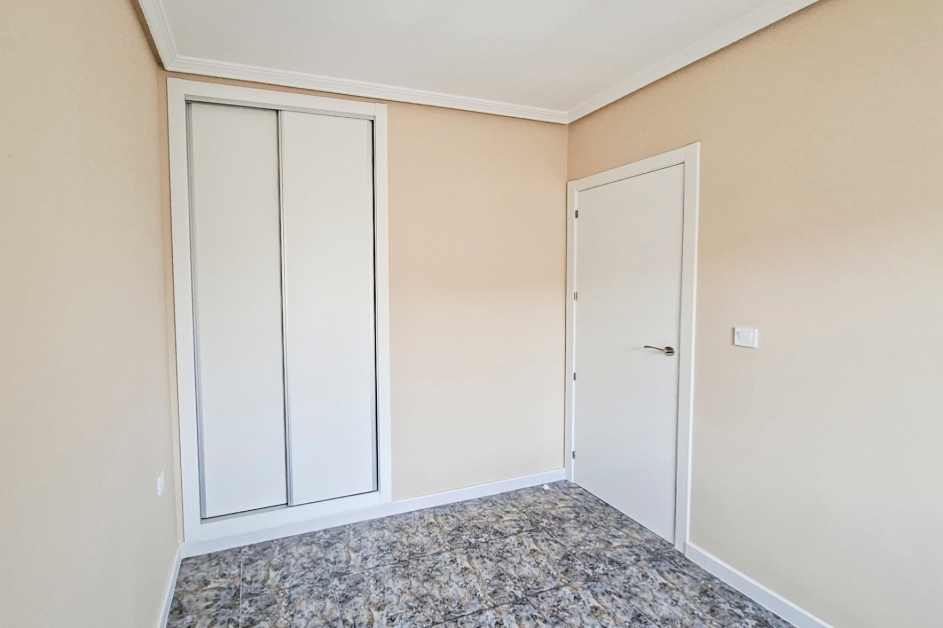Wiederverkauf - Wohnung / Apartment -
Orihuela Costa