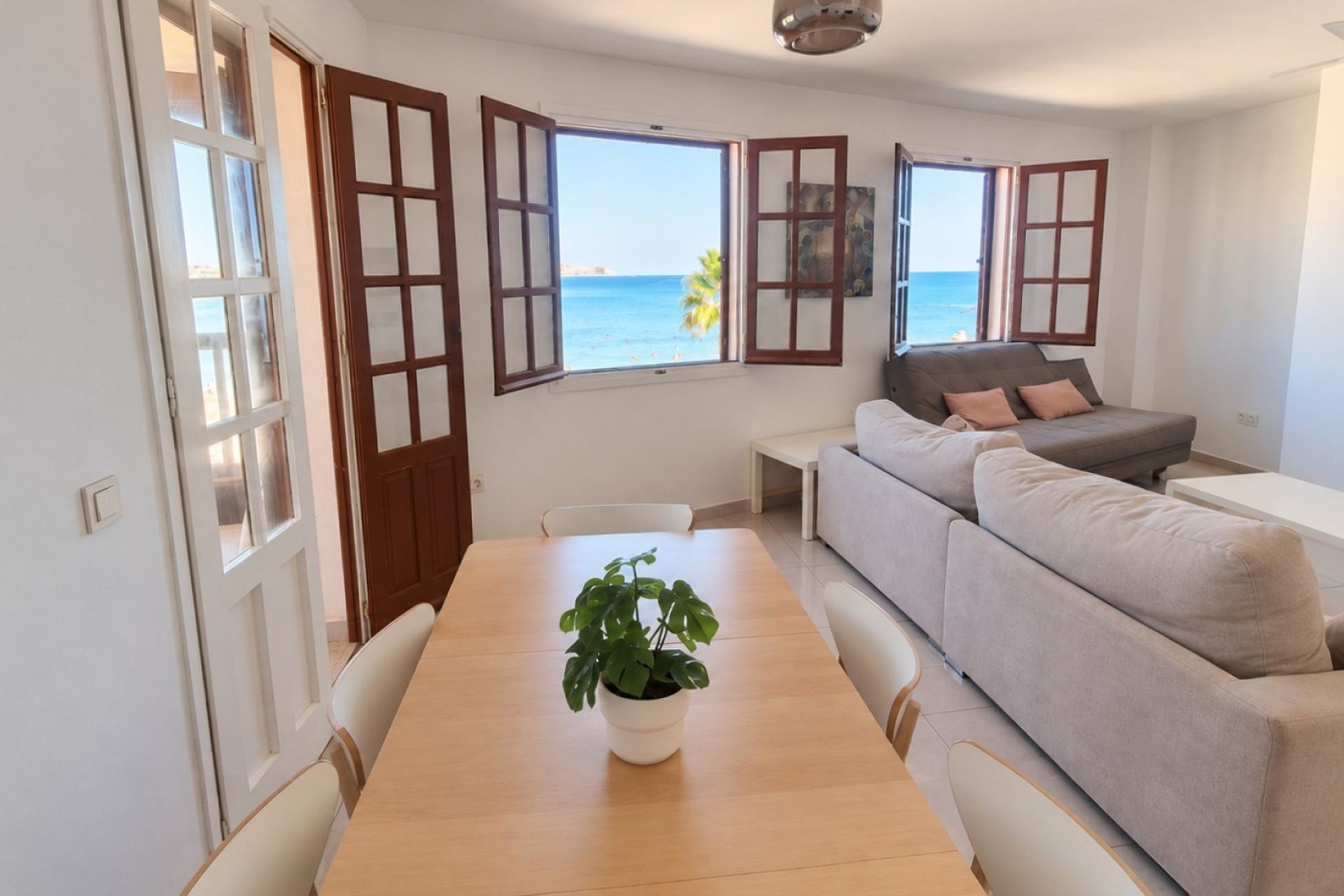 Wiederverkauf - Wohnung / Apartment -
Orihuela Costa