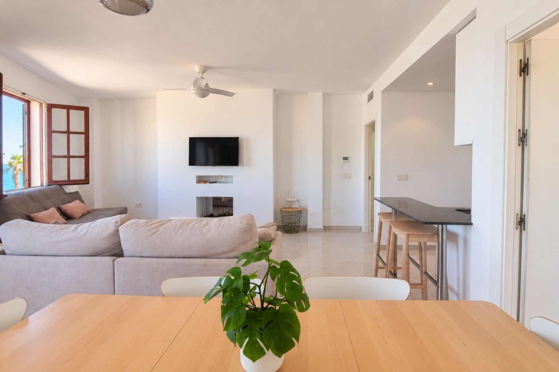 Wiederverkauf - Wohnung / Apartment -
Orihuela Costa