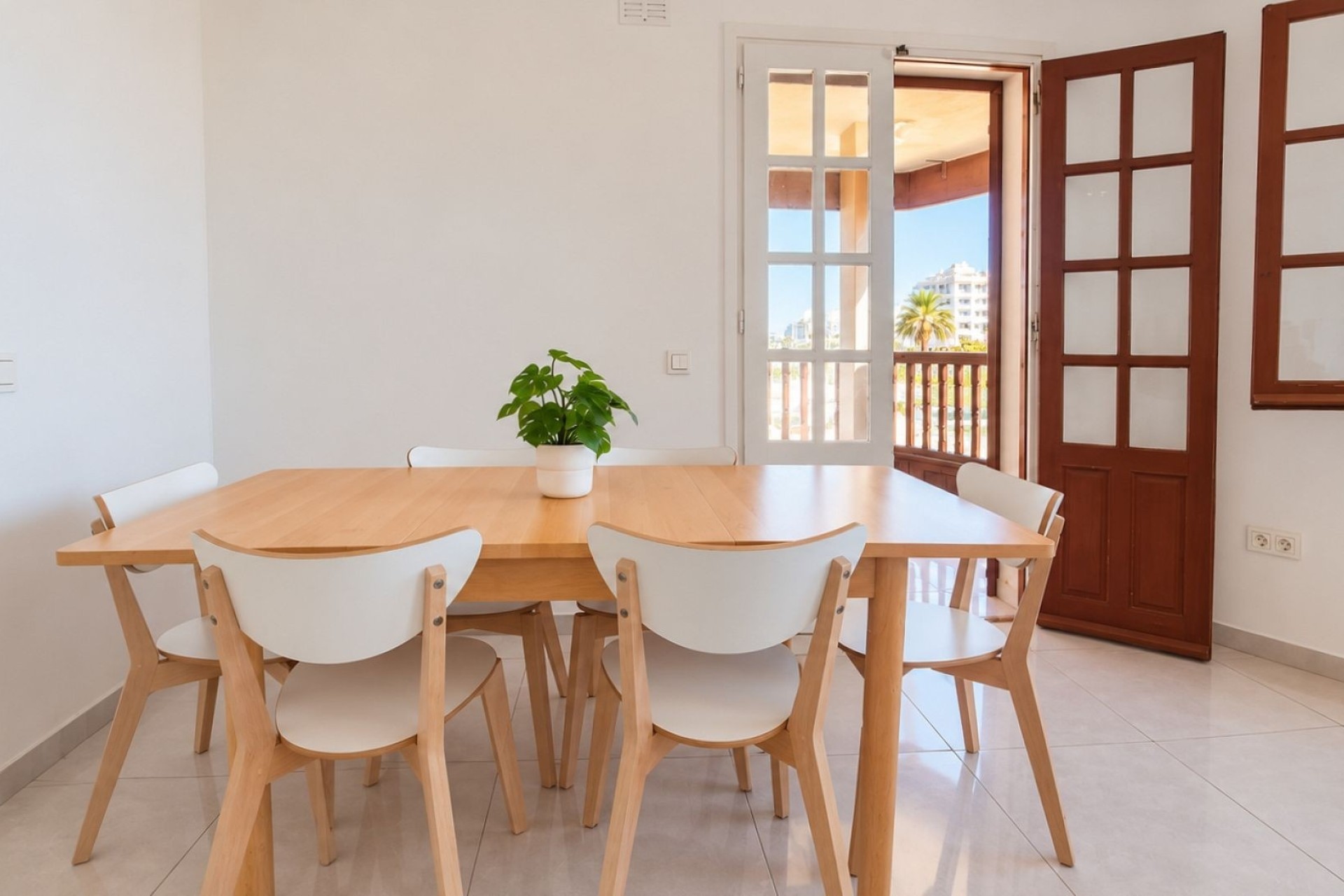 Wiederverkauf - Wohnung / Apartment -
Orihuela Costa