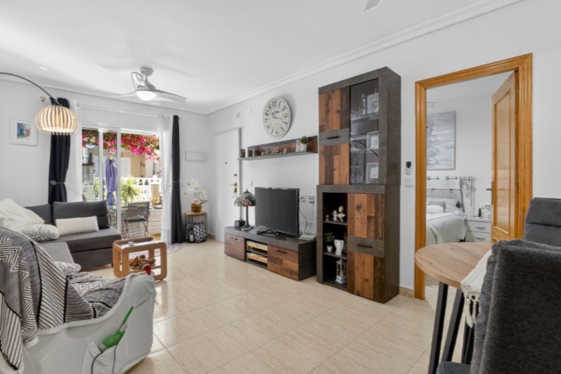 Wiederverkauf - Wohnung / Apartment -
Orihuela - Inland