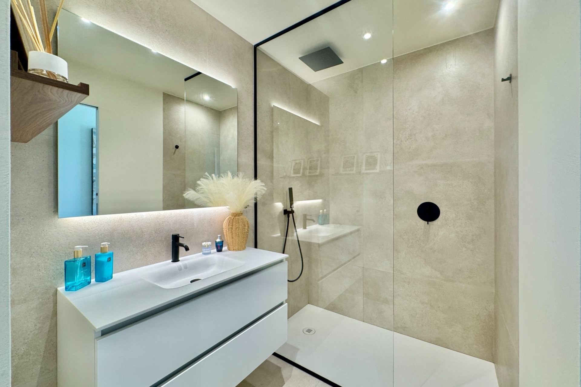 Wiederverkauf - Wohnung / Apartment -
Orihuela - Las Colinas Golf