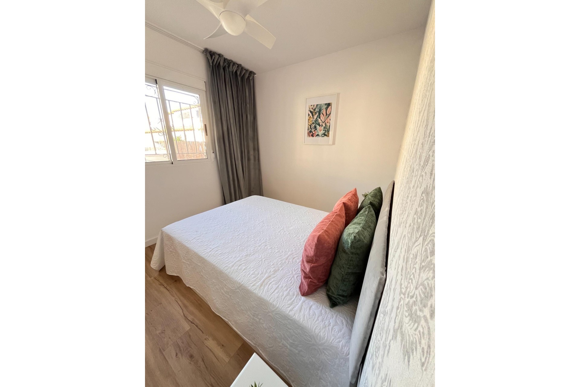 Wiederverkauf - Wohnung / Apartment -
Orihuela - Urbanización Perla del Mar