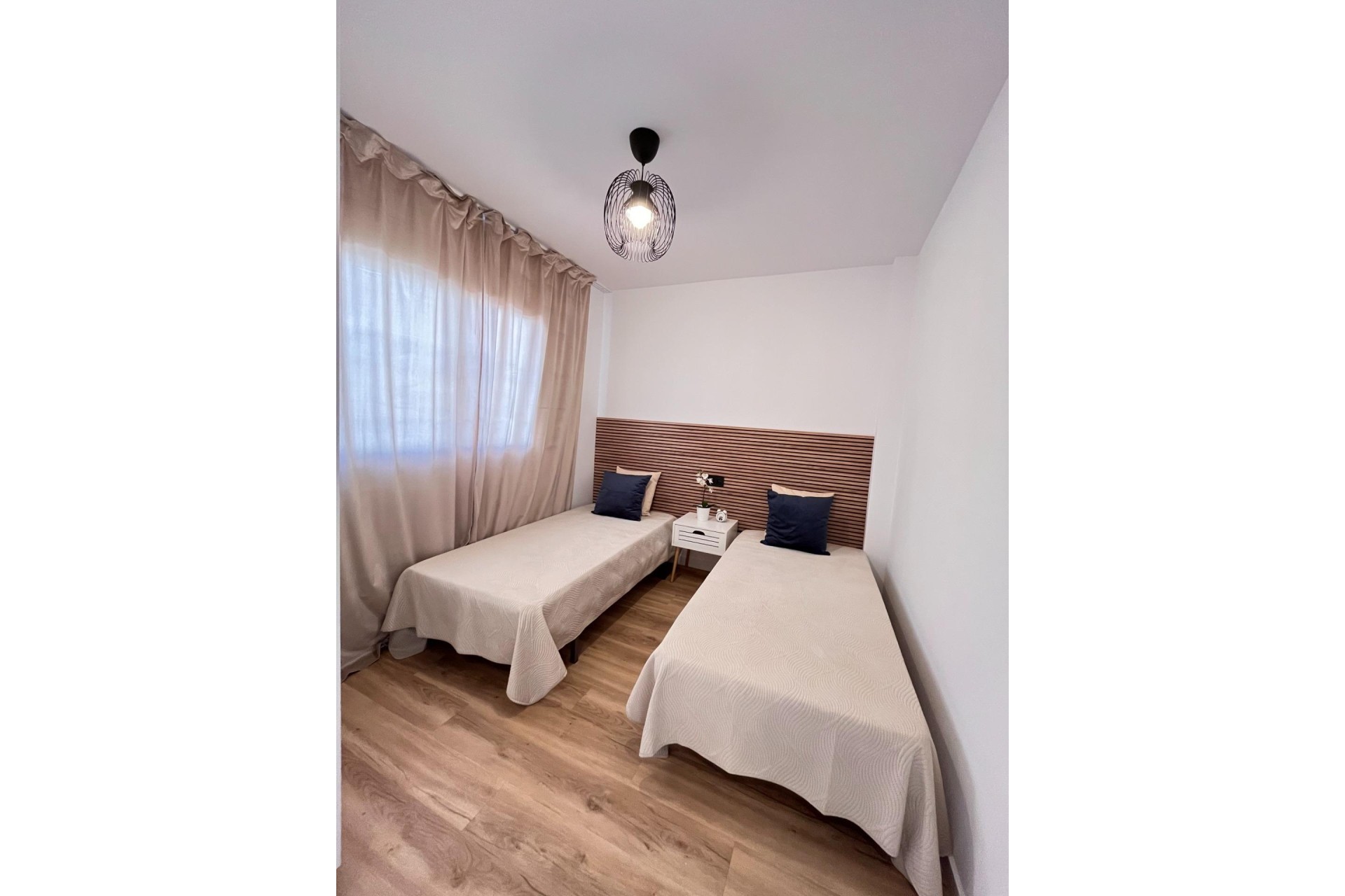 Wiederverkauf - Wohnung / Apartment -
Orihuela - Urbanización Perla del Mar