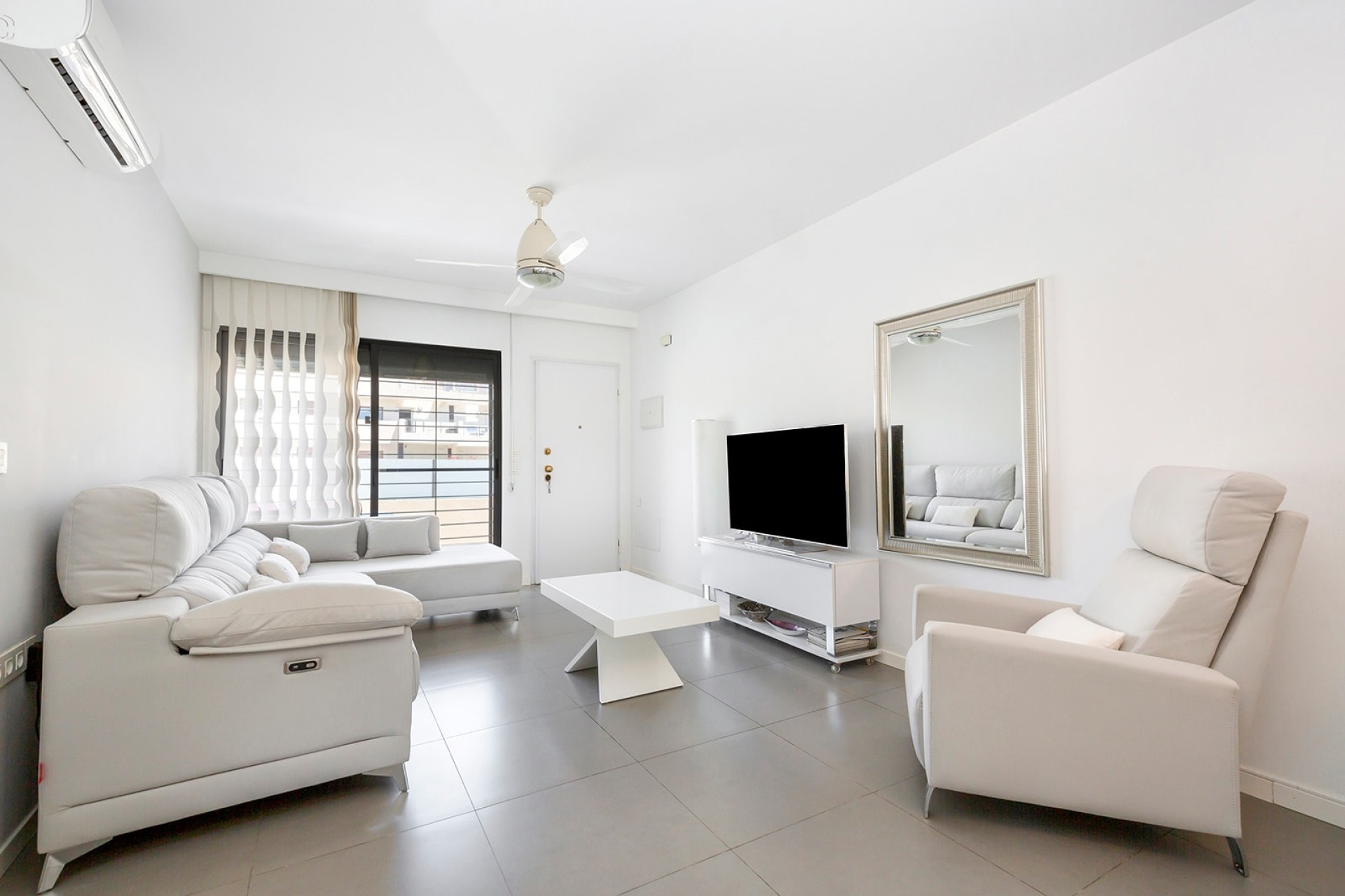 Wiederverkauf - Wohnung / Apartment -
Pilar de la Horadada - Torre de la Horadada