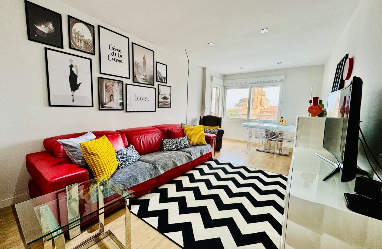 Wiederverkauf - Wohnung / Apartment -
Pilar de la Horadada - Zona Pueblo