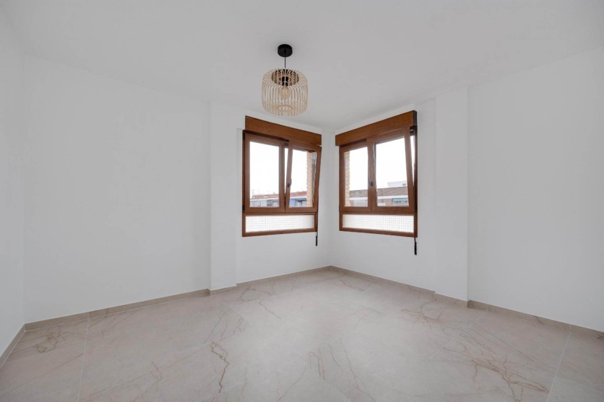 Wiederverkauf - Wohnung / Apartment -
Playa del Acequion