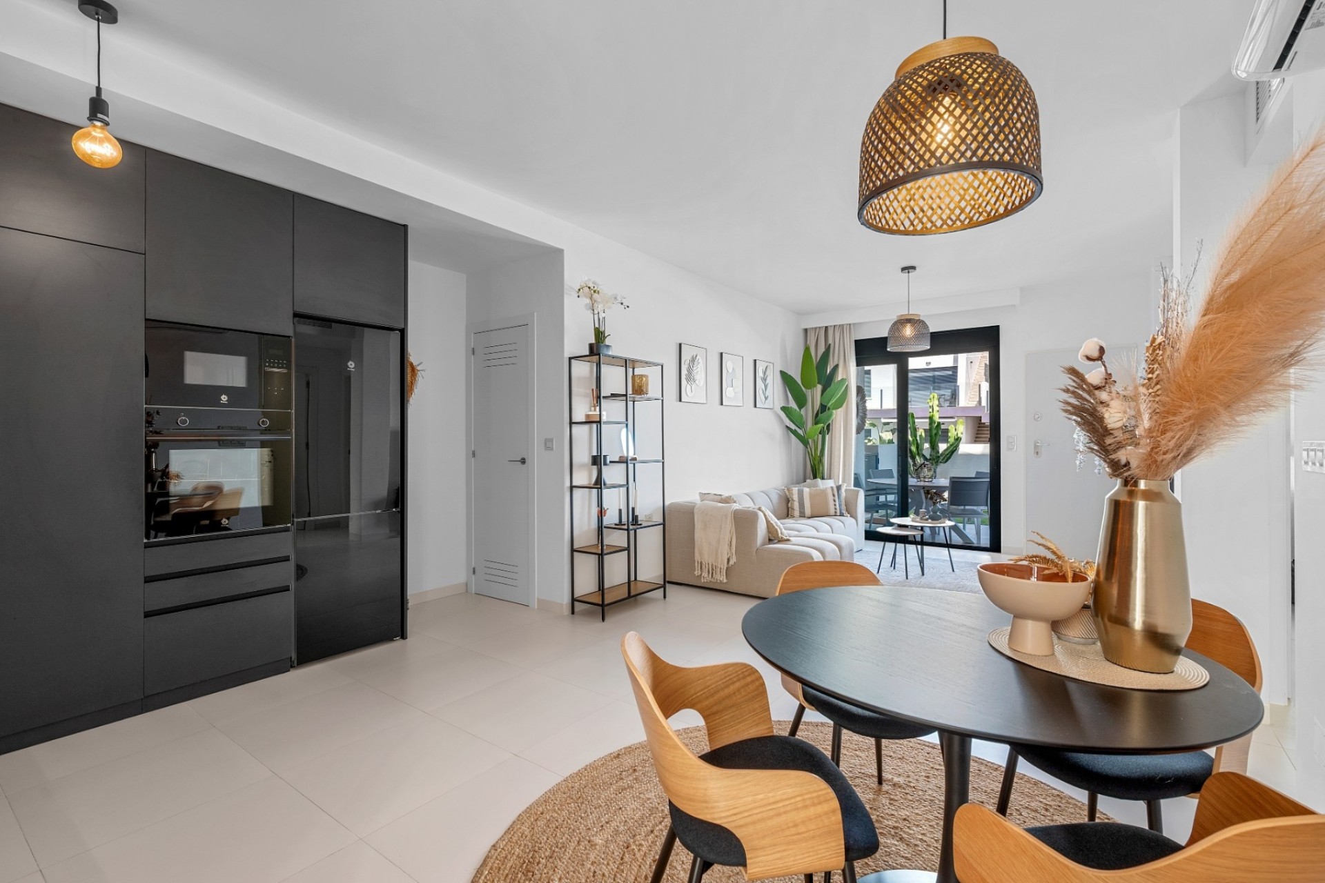 Wiederverkauf - Wohnung / Apartment -
San Miguel de Salinas - Inland