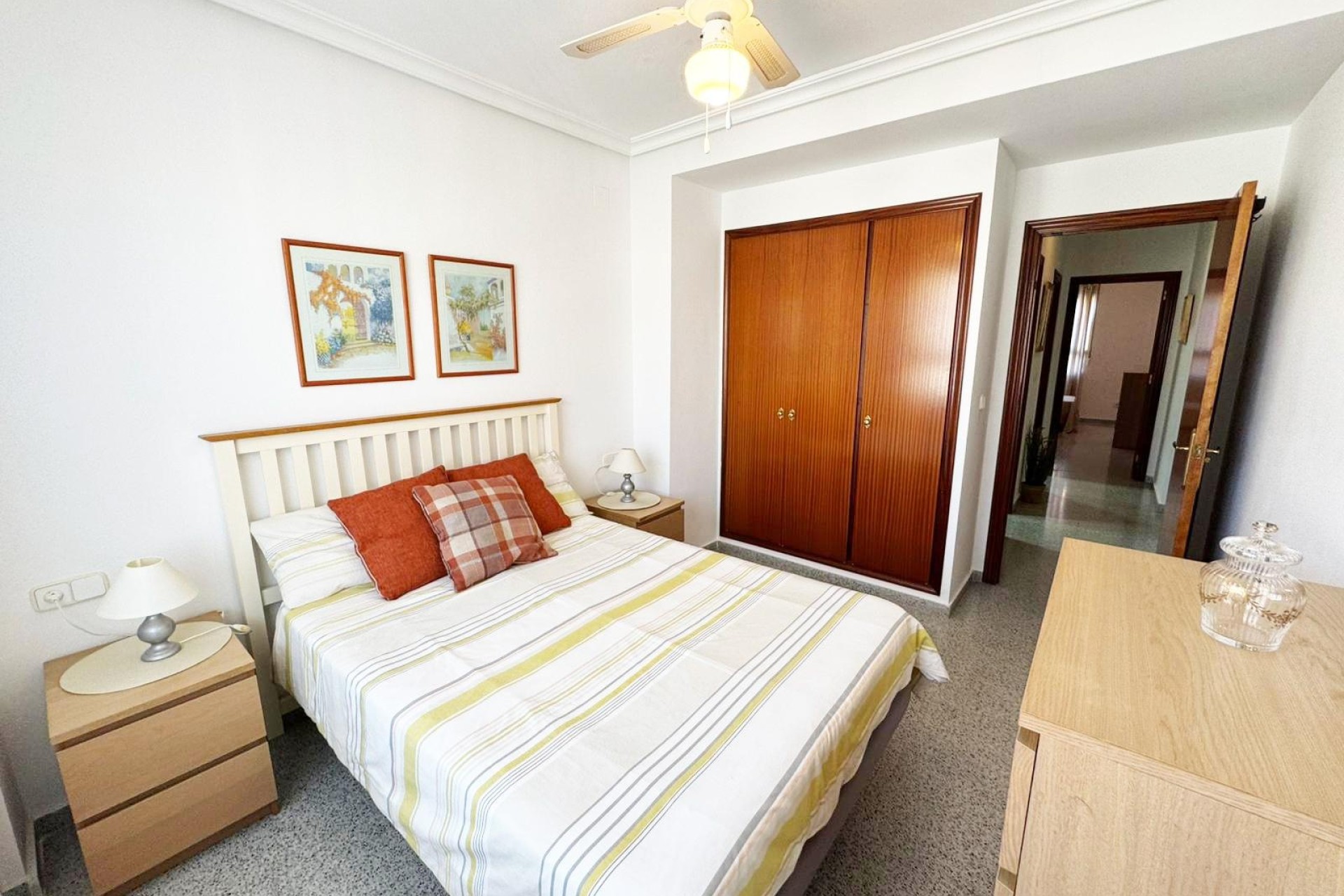 Wiederverkauf - Wohnung / Apartment -
San Miguel de Salinas - Inland