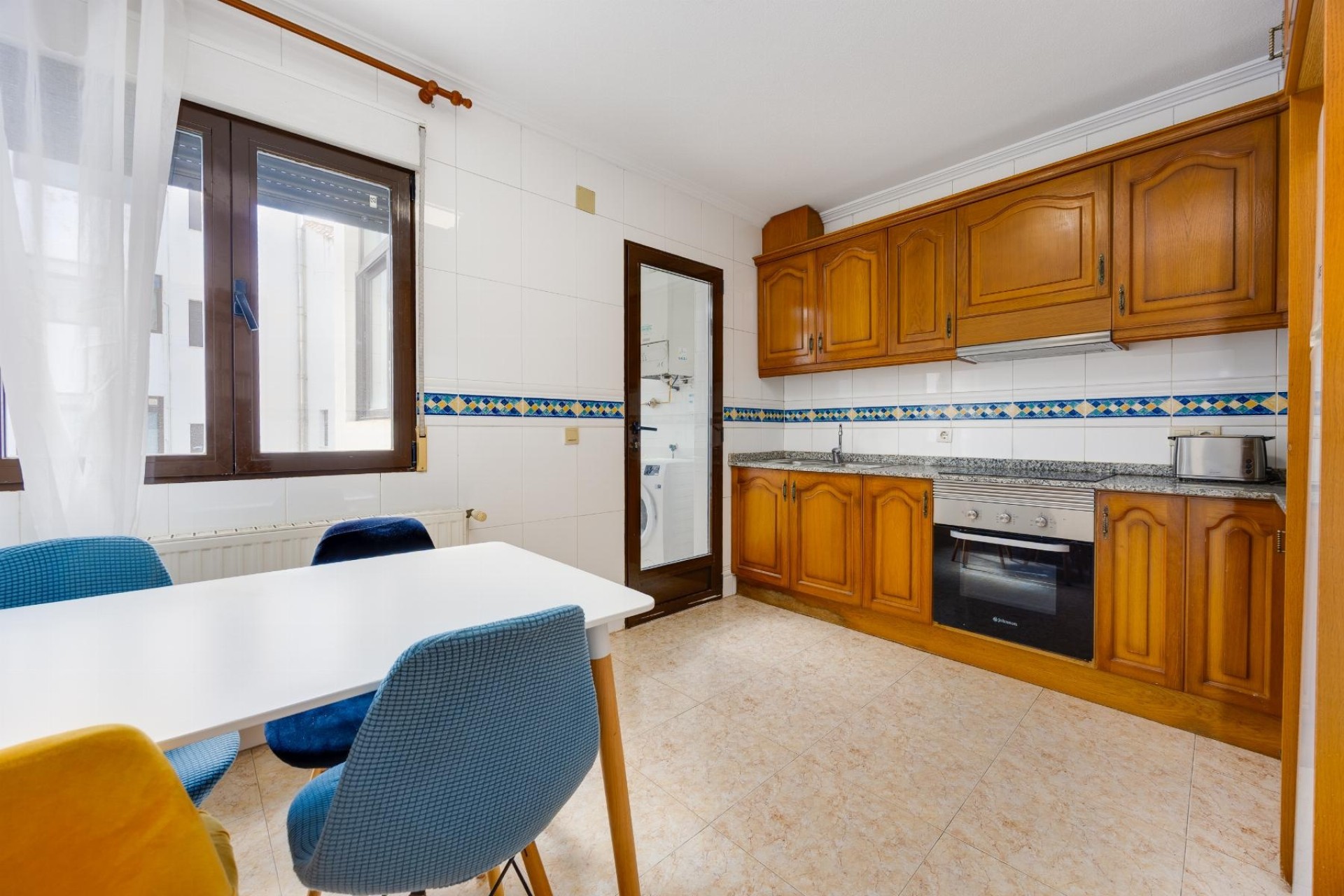 Wiederverkauf - Wohnung / Apartment -
San Miguel de Salinas