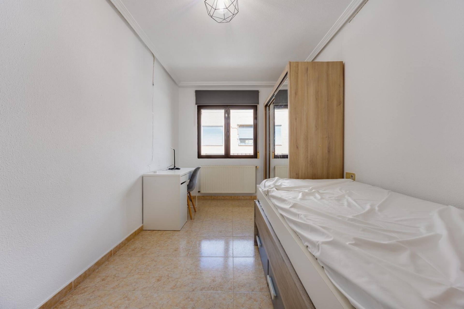 Wiederverkauf - Wohnung / Apartment -
San Miguel de Salinas