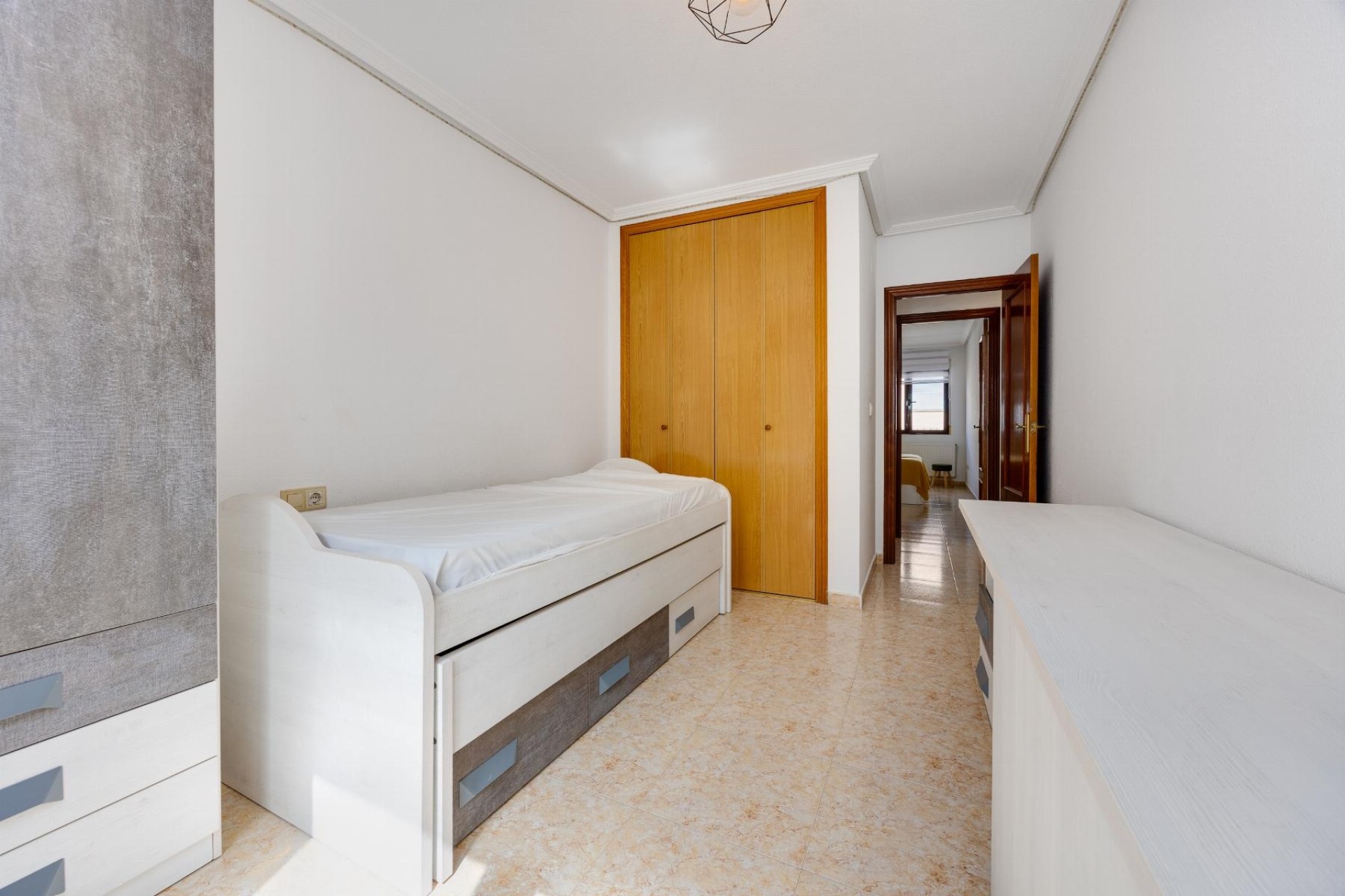 Wiederverkauf - Wohnung / Apartment -
San Miguel de Salinas