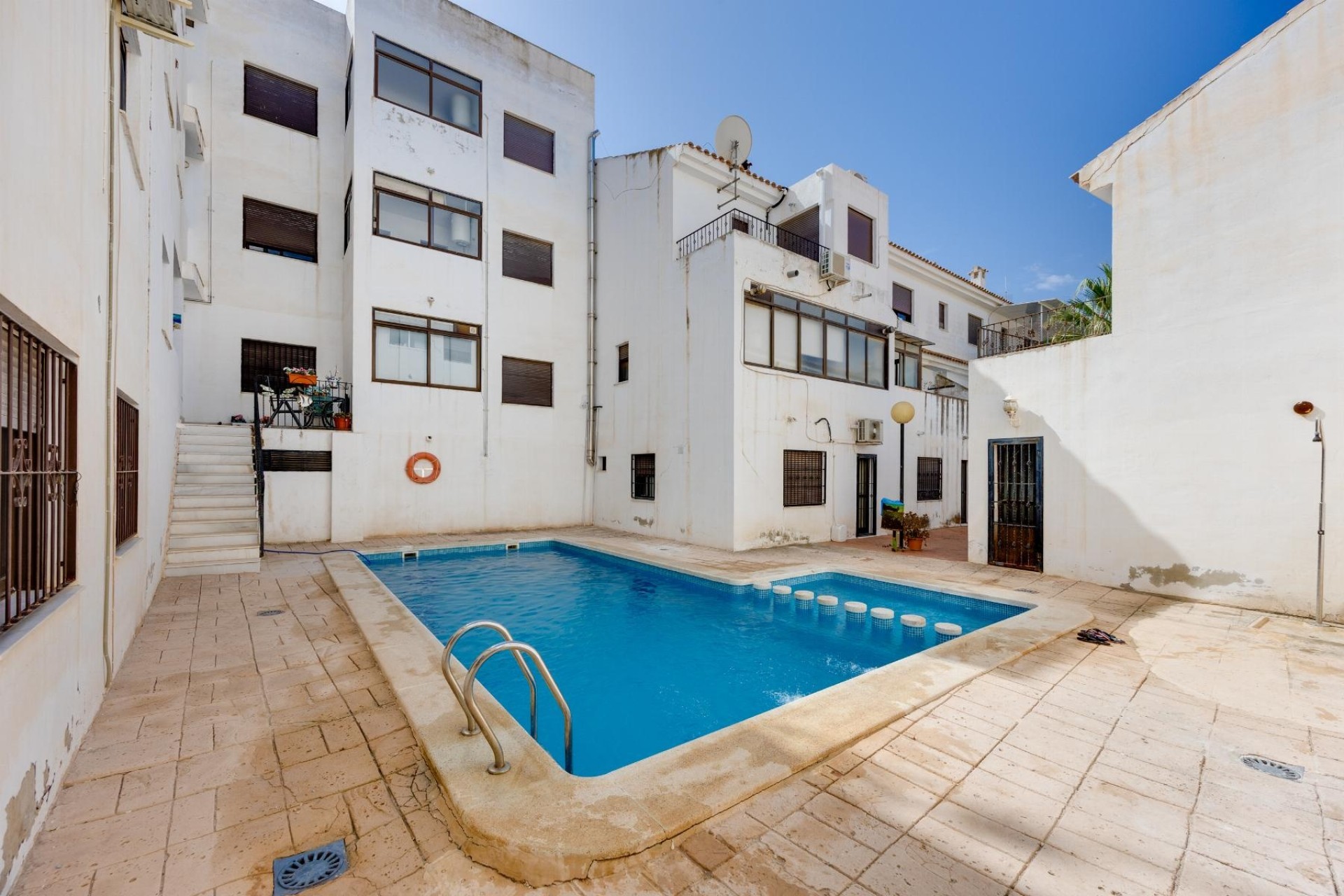 Wiederverkauf - Wohnung / Apartment -
San Miguel de Salinas