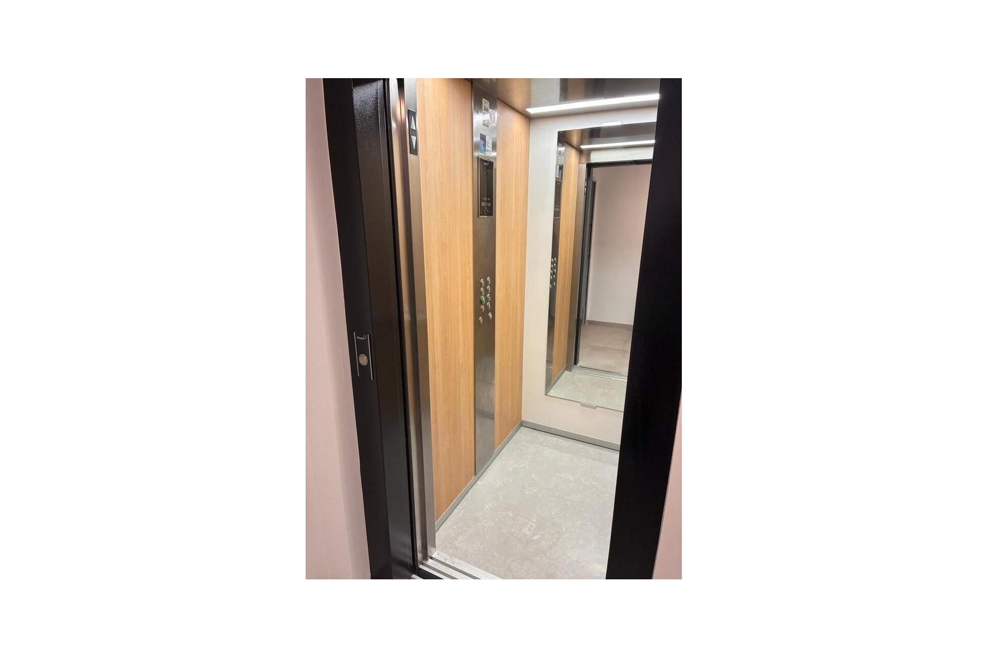 Wiederverkauf - Wohnung / Apartment -
San Pedro del Pinatar - San Pedro de Pinatar