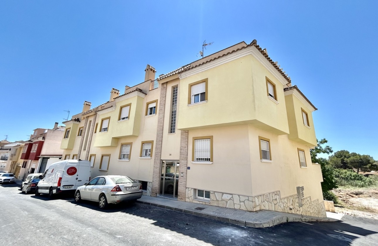 Wiederverkauf - Wohnung / Apartment -
Torremendo