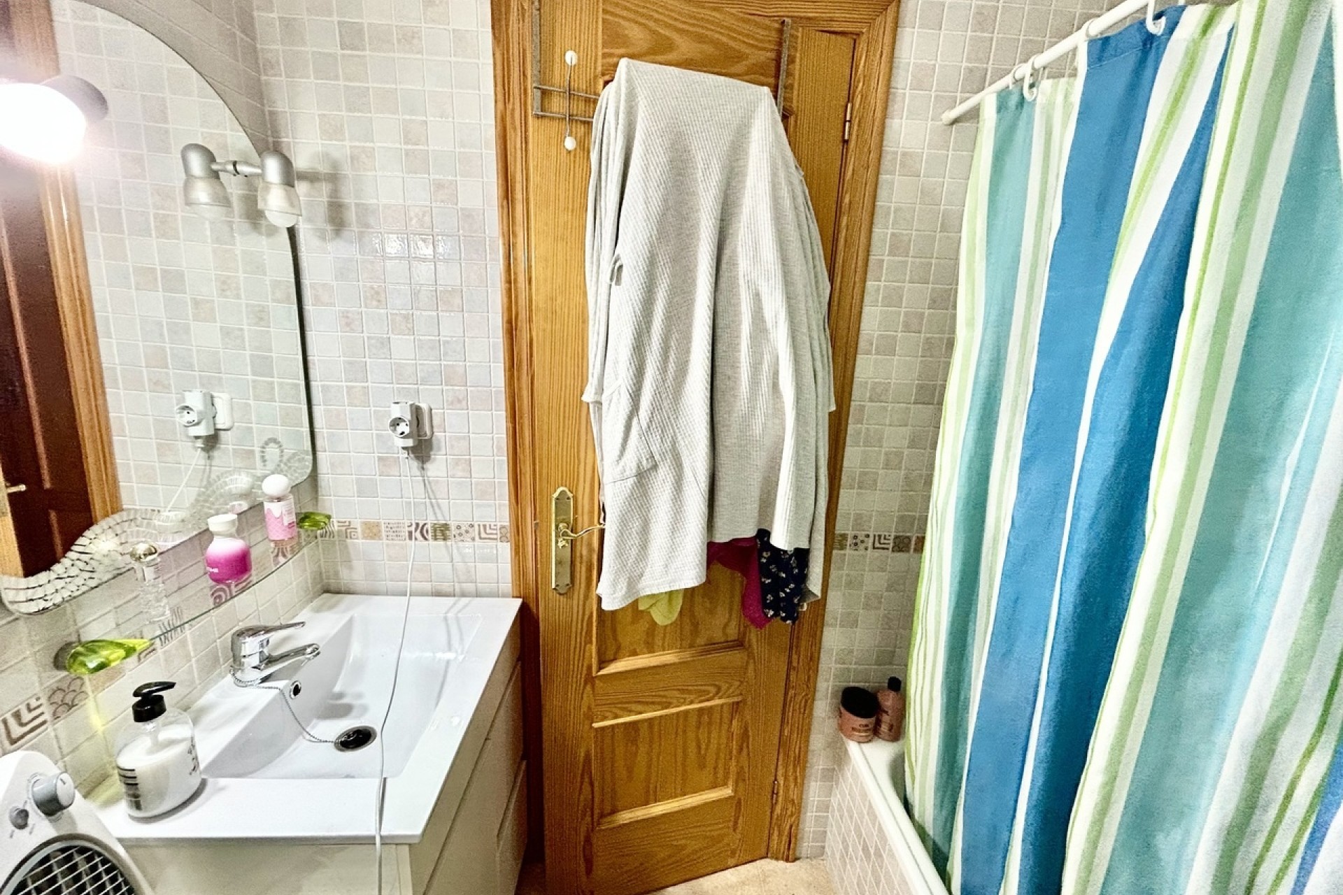 Wiederverkauf - Wohnung / Apartment -
Torremendo