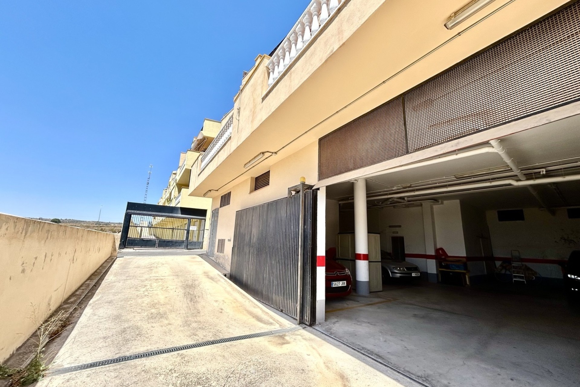 Wiederverkauf - Wohnung / Apartment -
Torremendo
