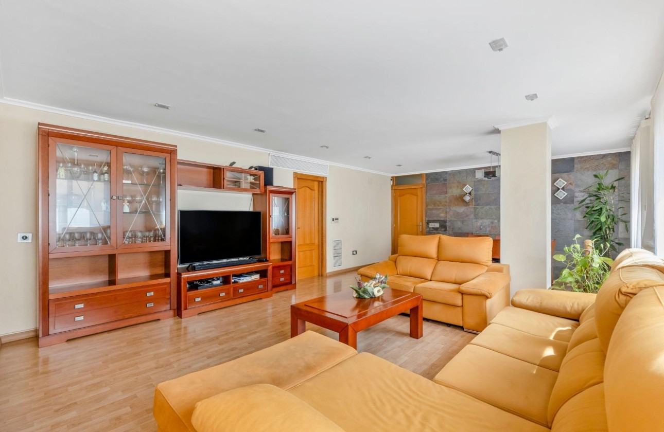 Wiederverkauf - Wohnung / Apartment -
Torrevieja - Acequion