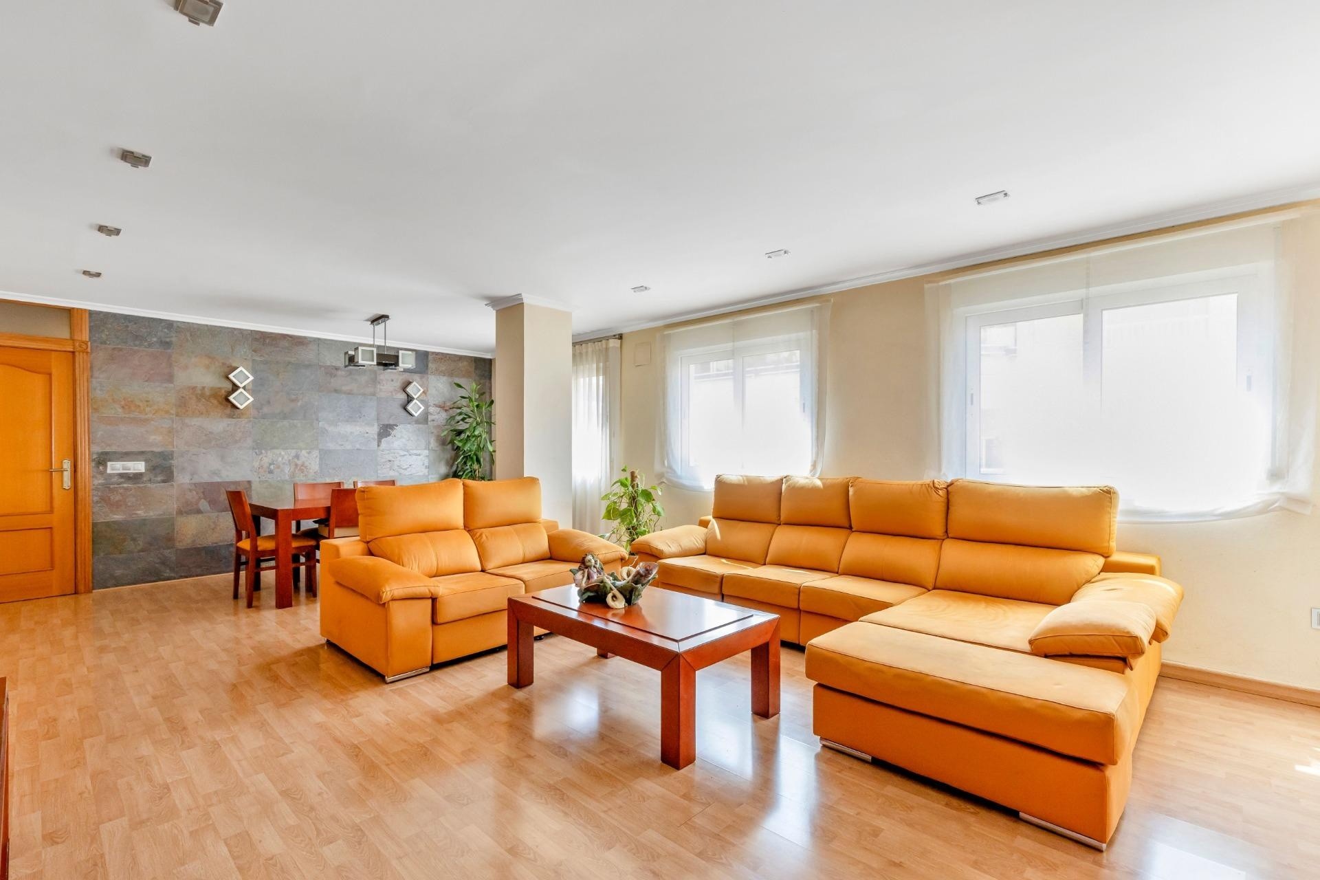 Wiederverkauf - Wohnung / Apartment -
Torrevieja - Acequion