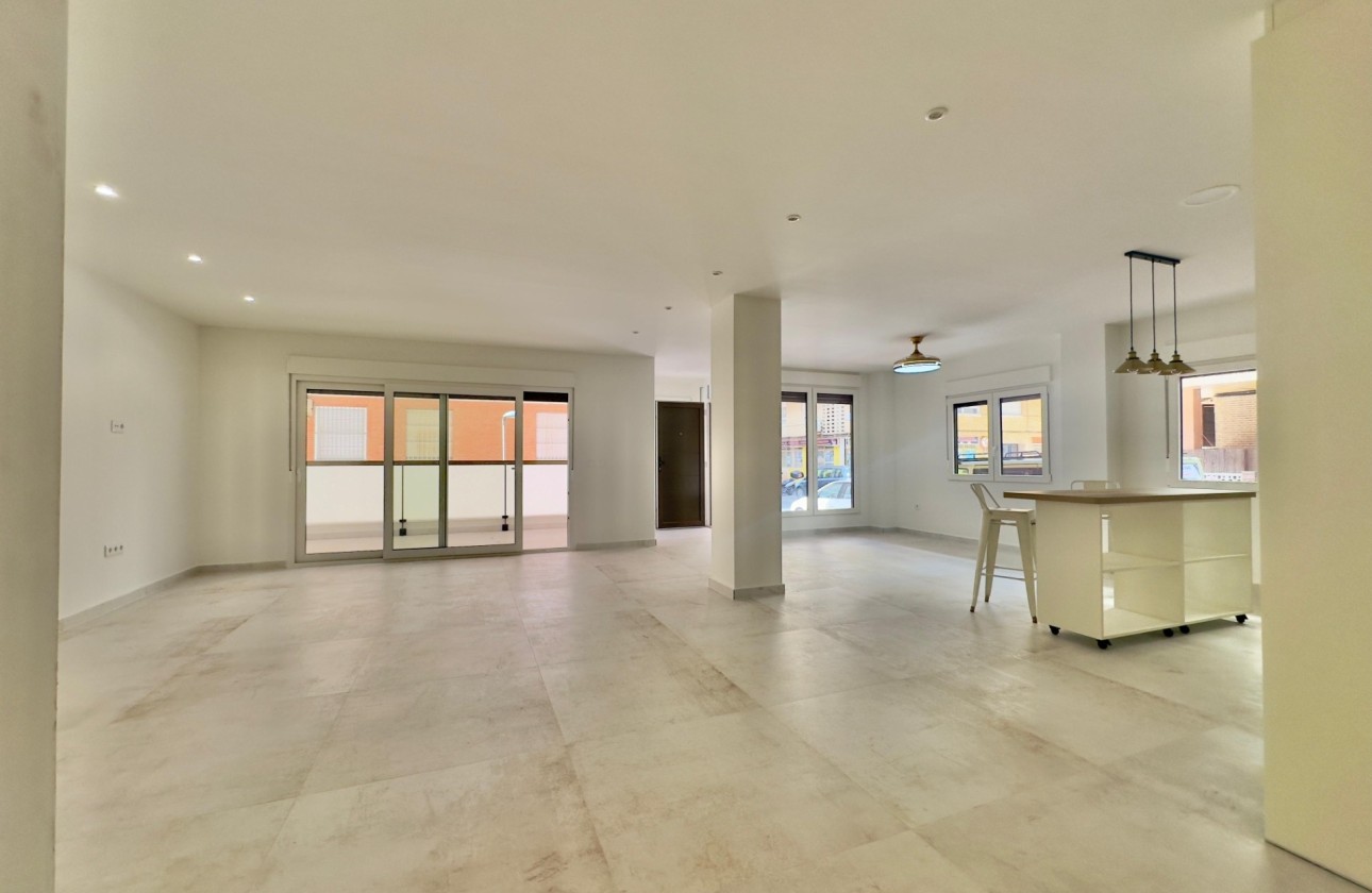Wiederverkauf - Wohnung / Apartment -
Torrevieja - Acequion