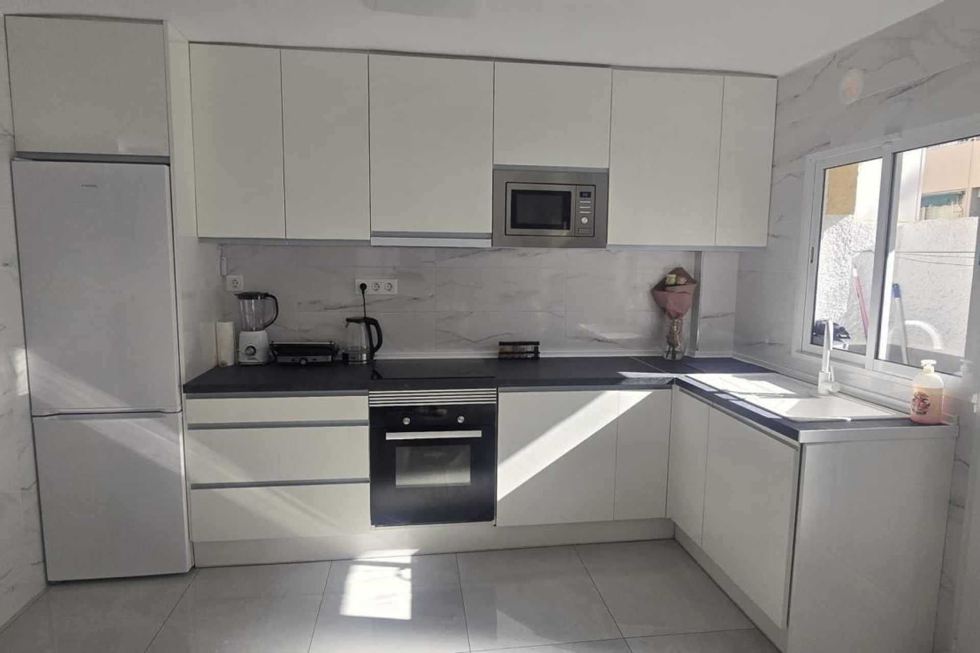 Wiederverkauf - Wohnung / Apartment -
Torrevieja - Acequion