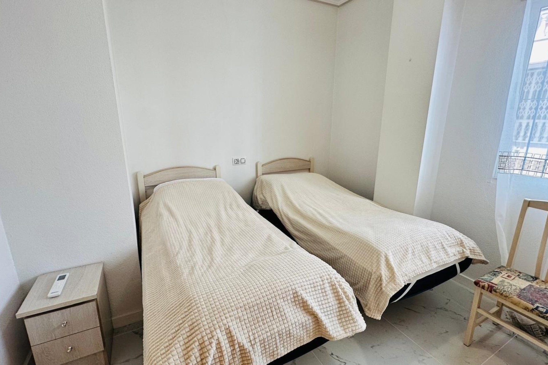 Wiederverkauf - Wohnung / Apartment -
Torrevieja - Acequion