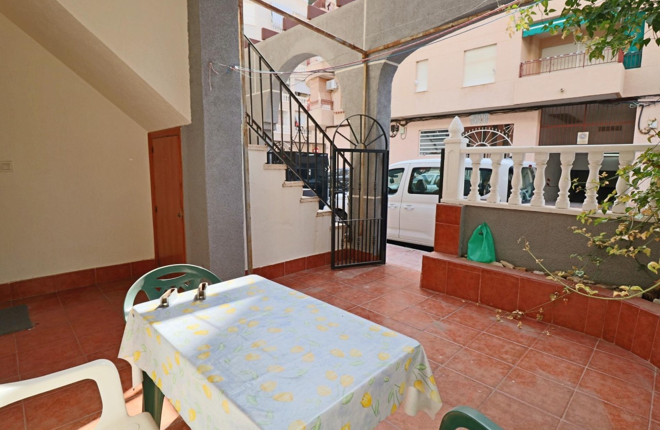 Wiederverkauf - Wohnung / Apartment -
Torrevieja - Acequion