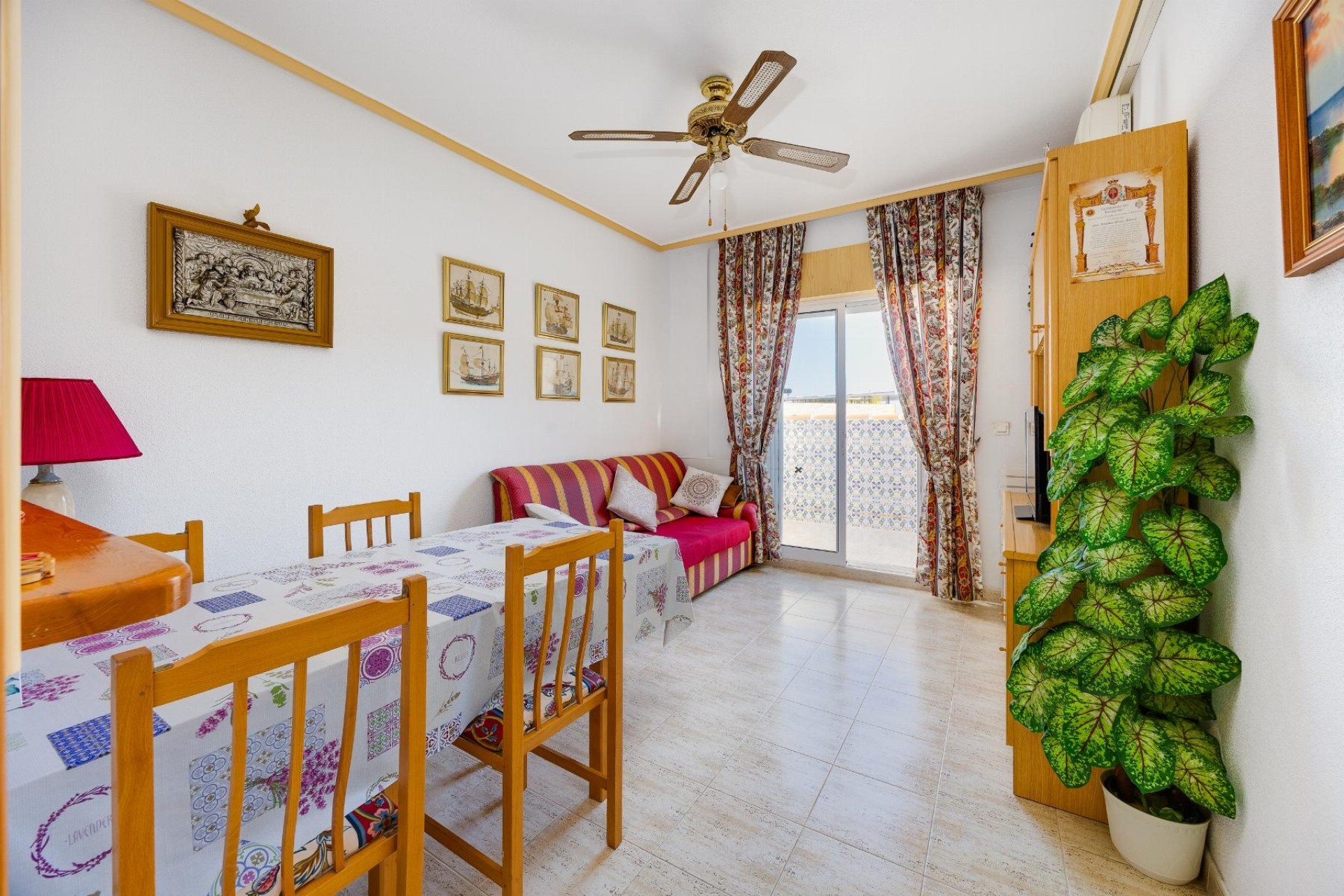Wiederverkauf - Wohnung / Apartment -
Torrevieja - Acequion