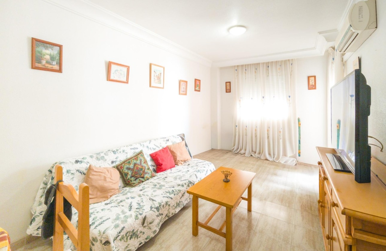 Wiederverkauf - Wohnung / Apartment -
Torrevieja - Acequion