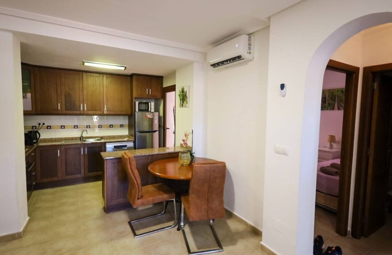 Wiederverkauf - Wohnung / Apartment -
Torrevieja - Aguas Nuevas