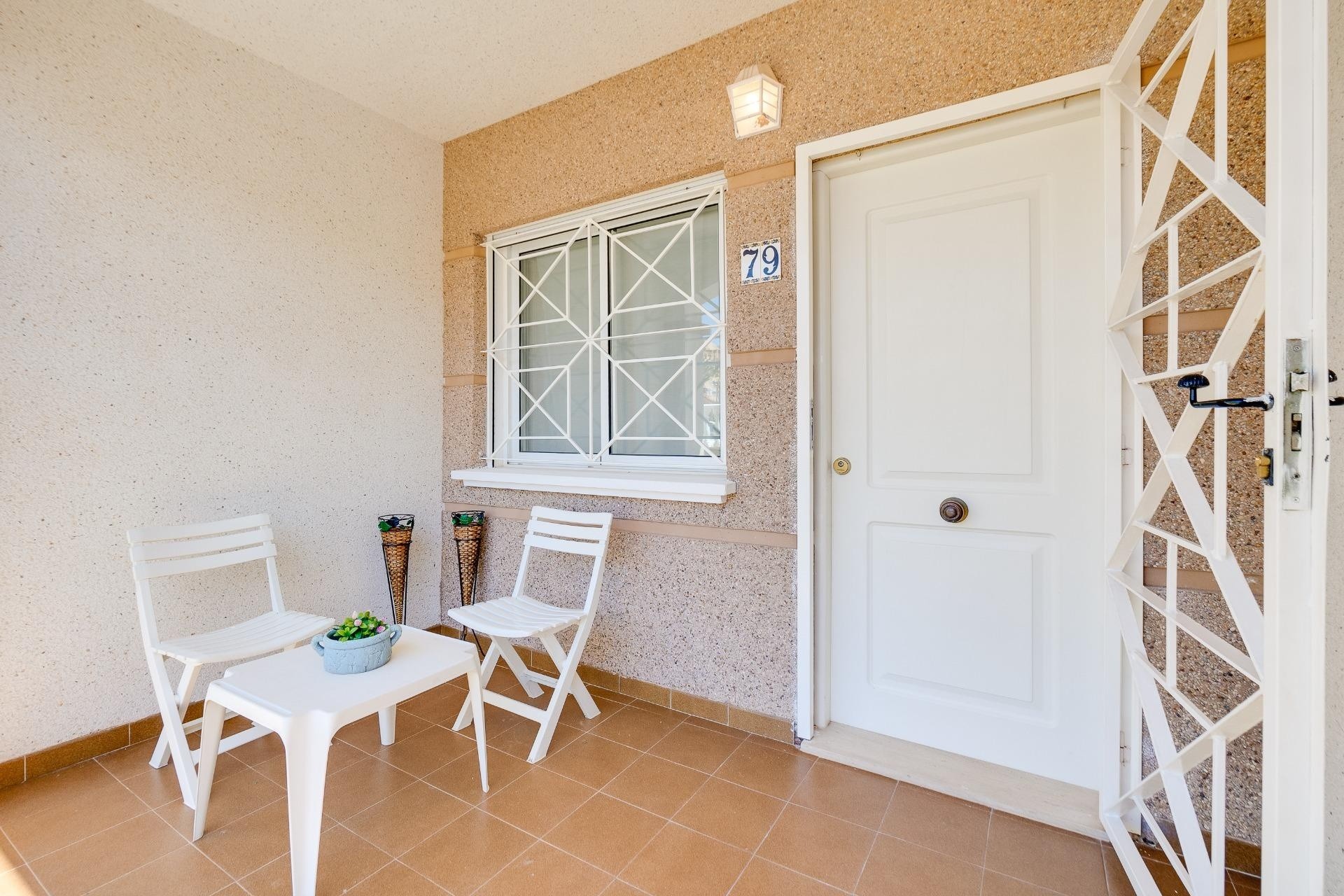 Wiederverkauf - Wohnung / Apartment -
Torrevieja - Aguas Nuevas