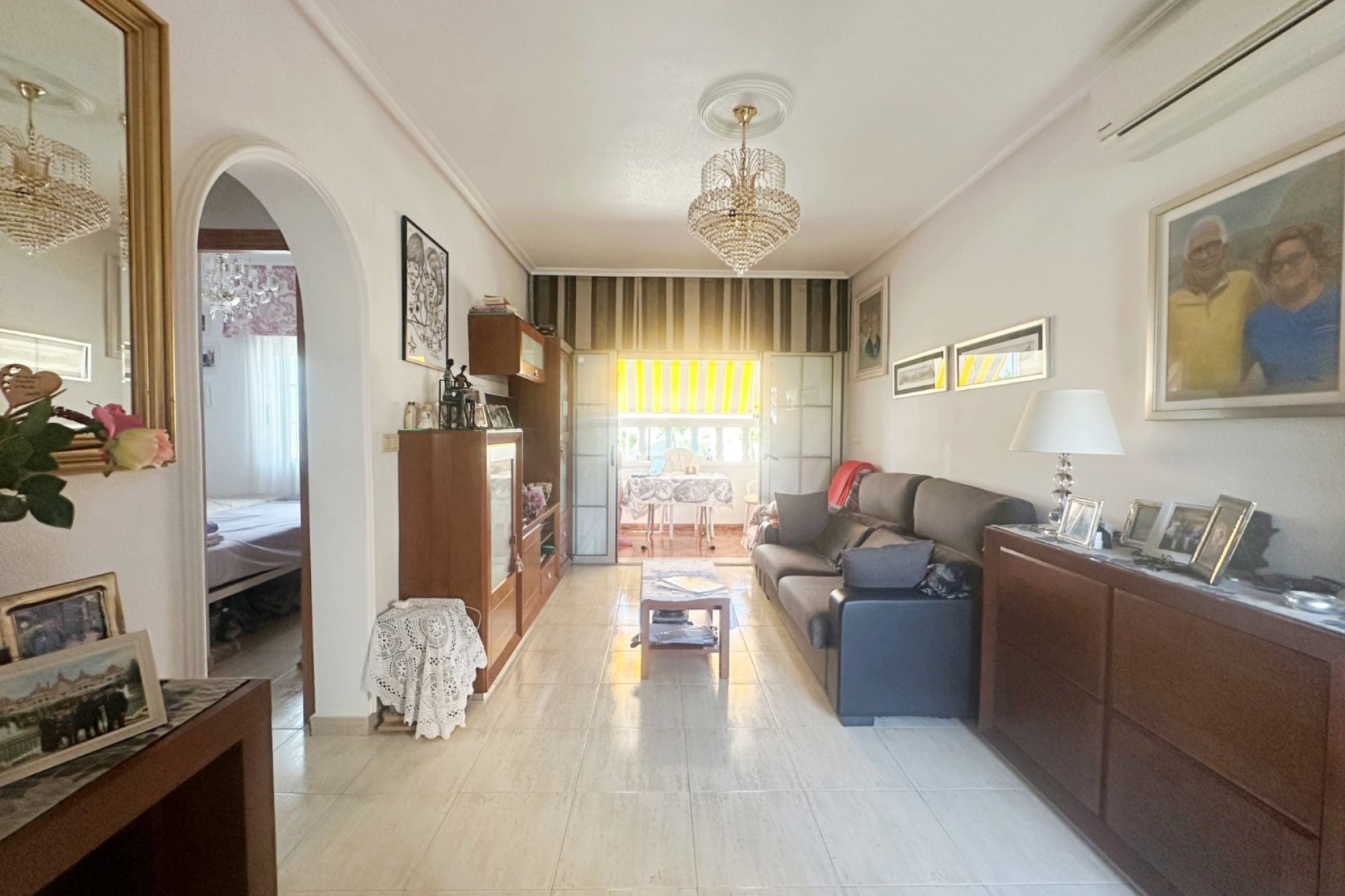 Wiederverkauf - Wohnung / Apartment -
Torrevieja - Aguas Nuevas