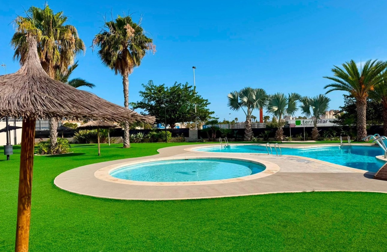 Wiederverkauf - Wohnung / Apartment -
Torrevieja - Aguas Nuevas