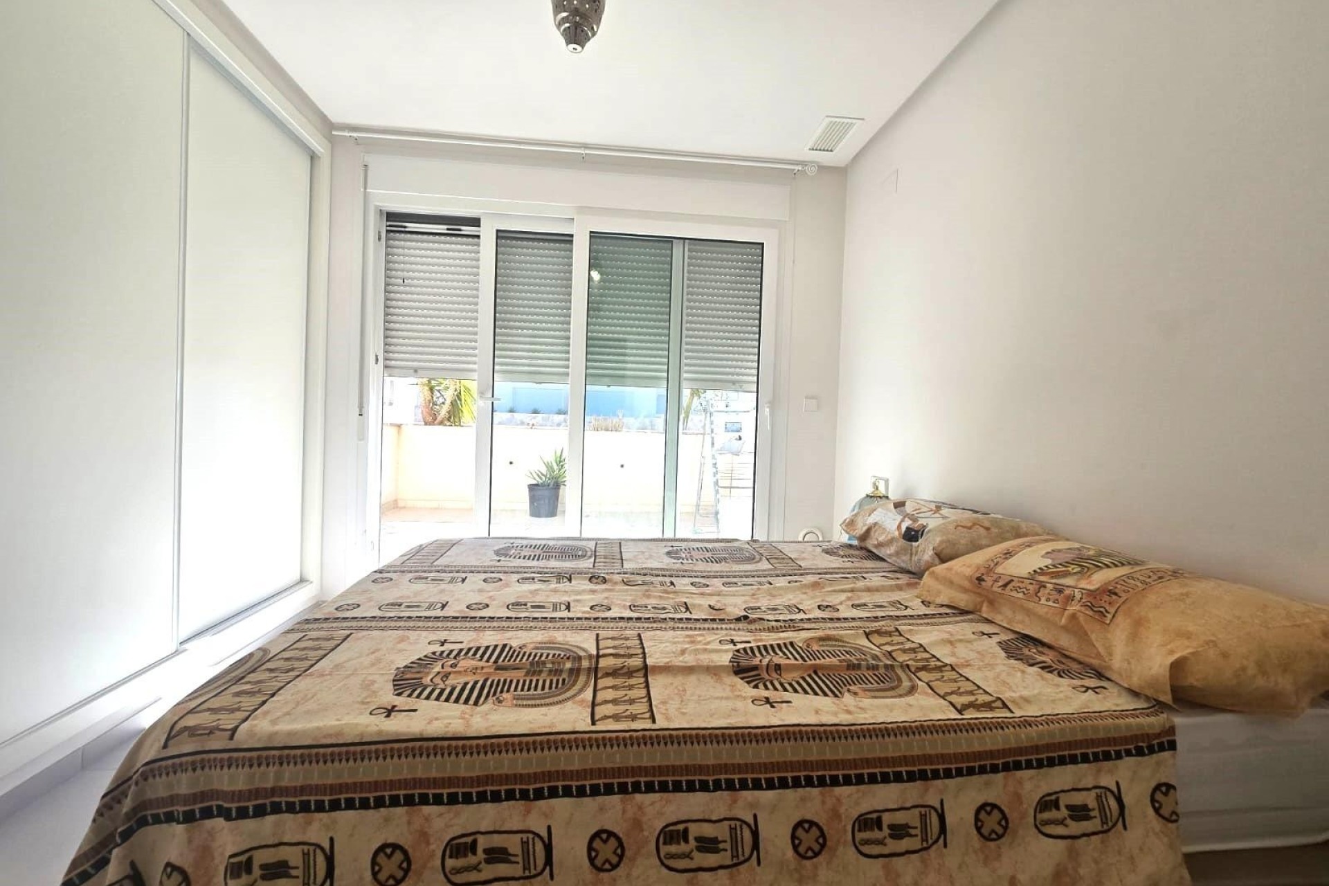 Wiederverkauf - Wohnung / Apartment -
Torrevieja - Aguas Nuevas