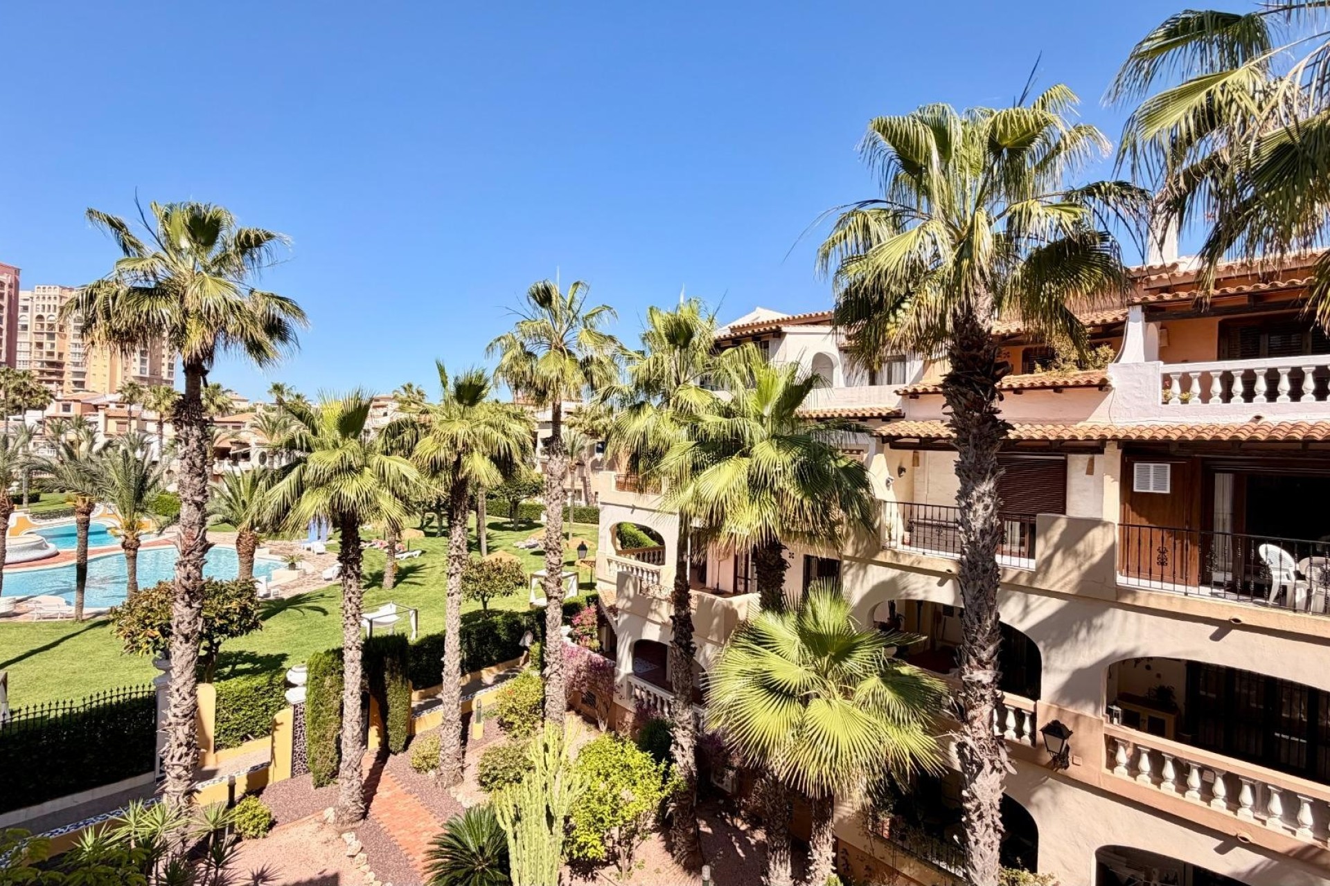 Wiederverkauf - Wohnung / Apartment -
Torrevieja - Aldea del mar