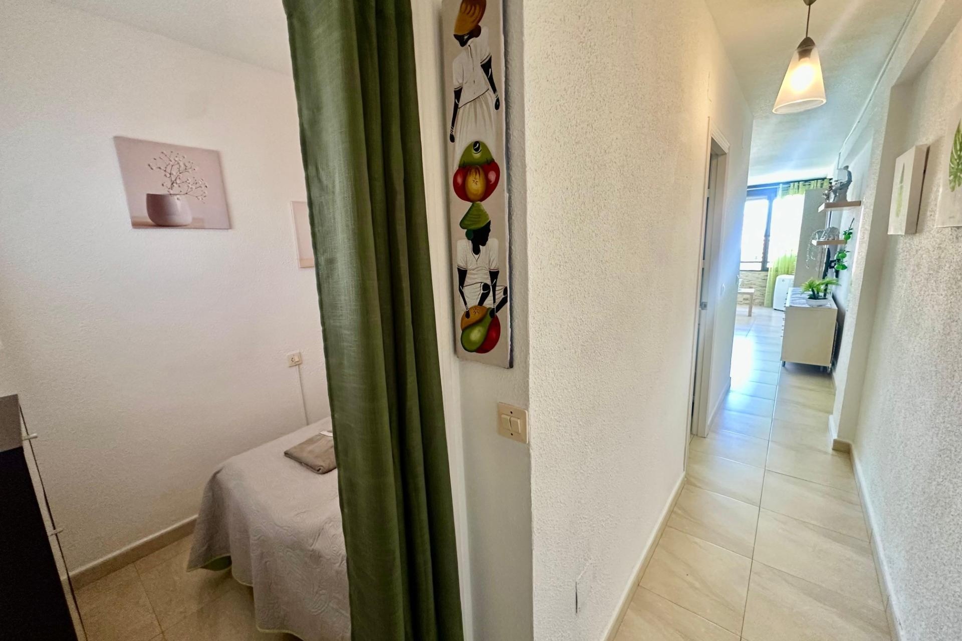 Wiederverkauf - Wohnung / Apartment -
Torrevieja - Cabo Cervera