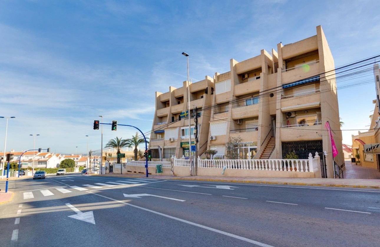 Wiederverkauf - Wohnung / Apartment -
Torrevieja - Cabo cervera
