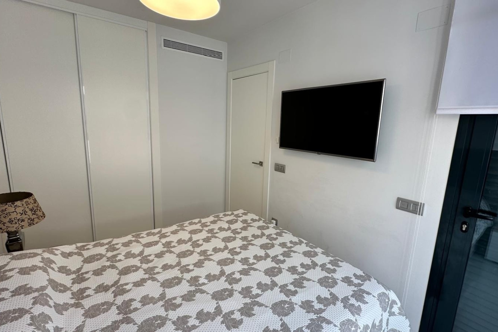 Wiederverkauf - Wohnung / Apartment -
Torrevieja - Calas Blancas