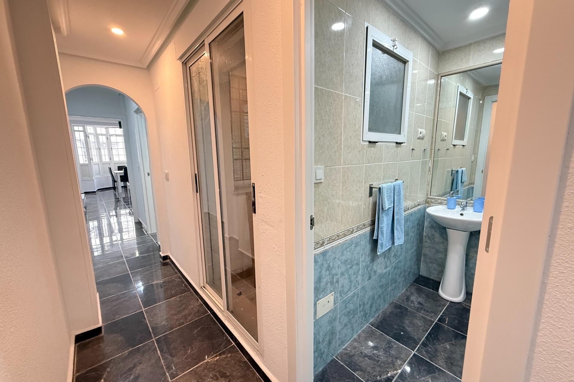 Wiederverkauf - Wohnung / Apartment -
Torrevieja - Center