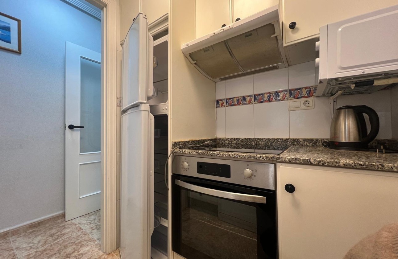 Wiederverkauf - Wohnung / Apartment -
Torrevieja - Center
