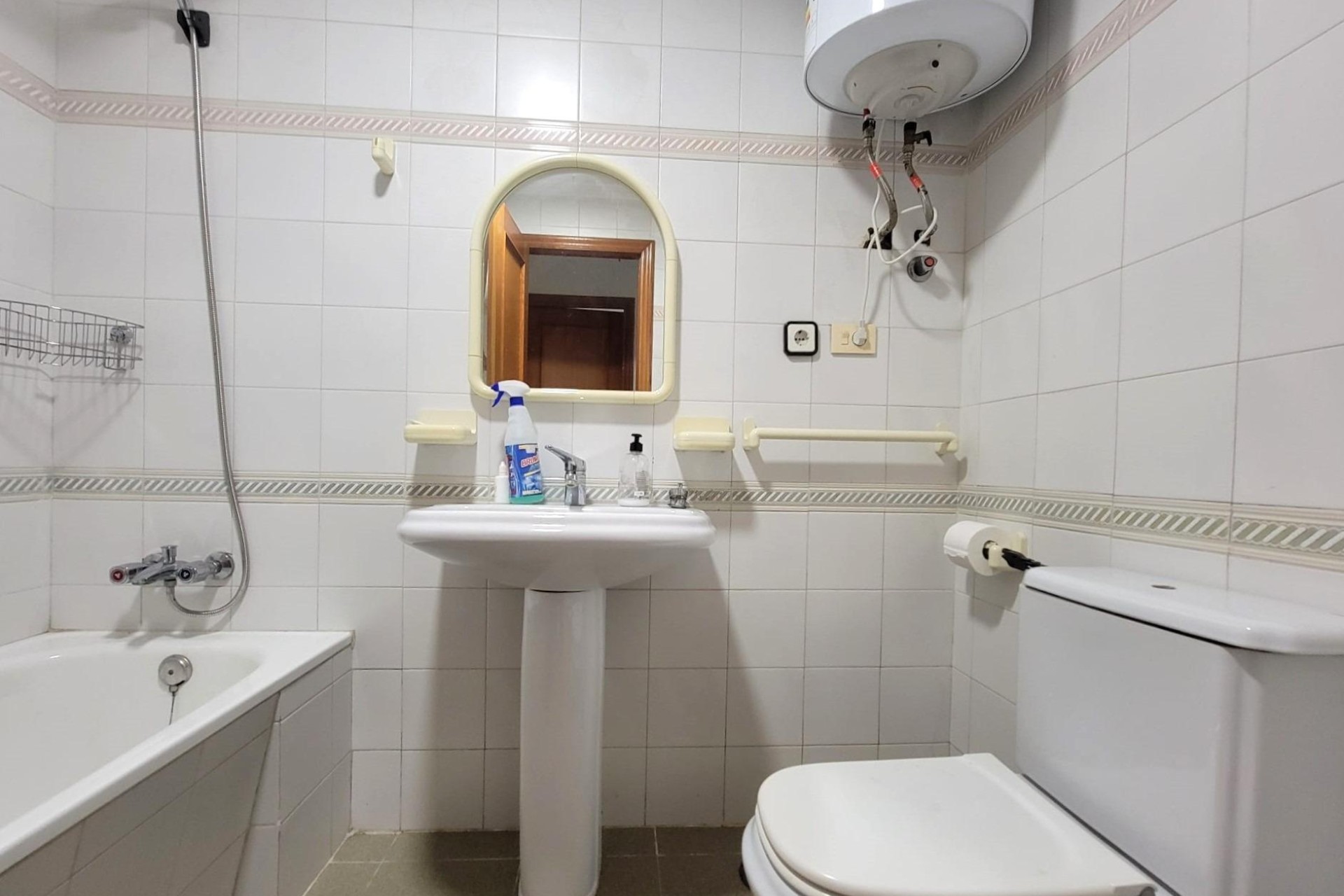 Wiederverkauf - Wohnung / Apartment -
Torrevieja - Center
