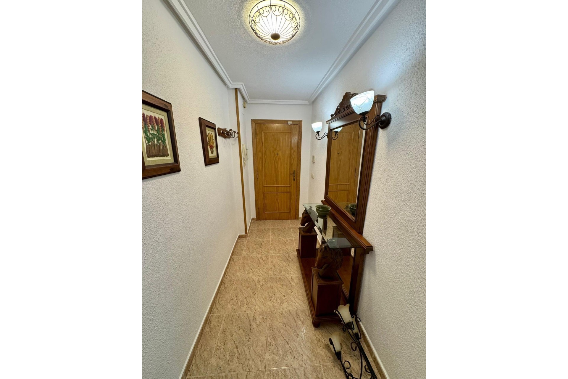 Wiederverkauf - Wohnung / Apartment -
Torrevieja - Center