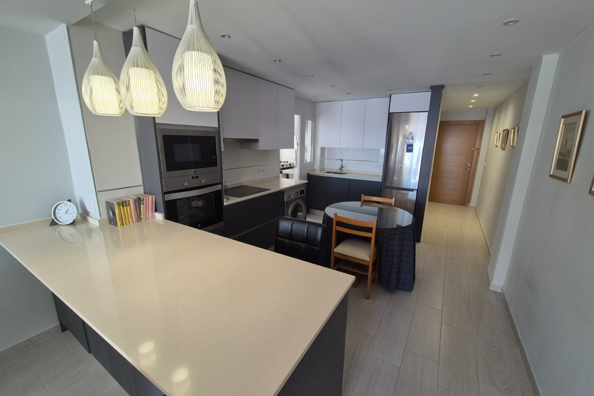 Wiederverkauf - Wohnung / Apartment -
Torrevieja - CENTRE PLAYA DEL CURA LAS PISCINAS