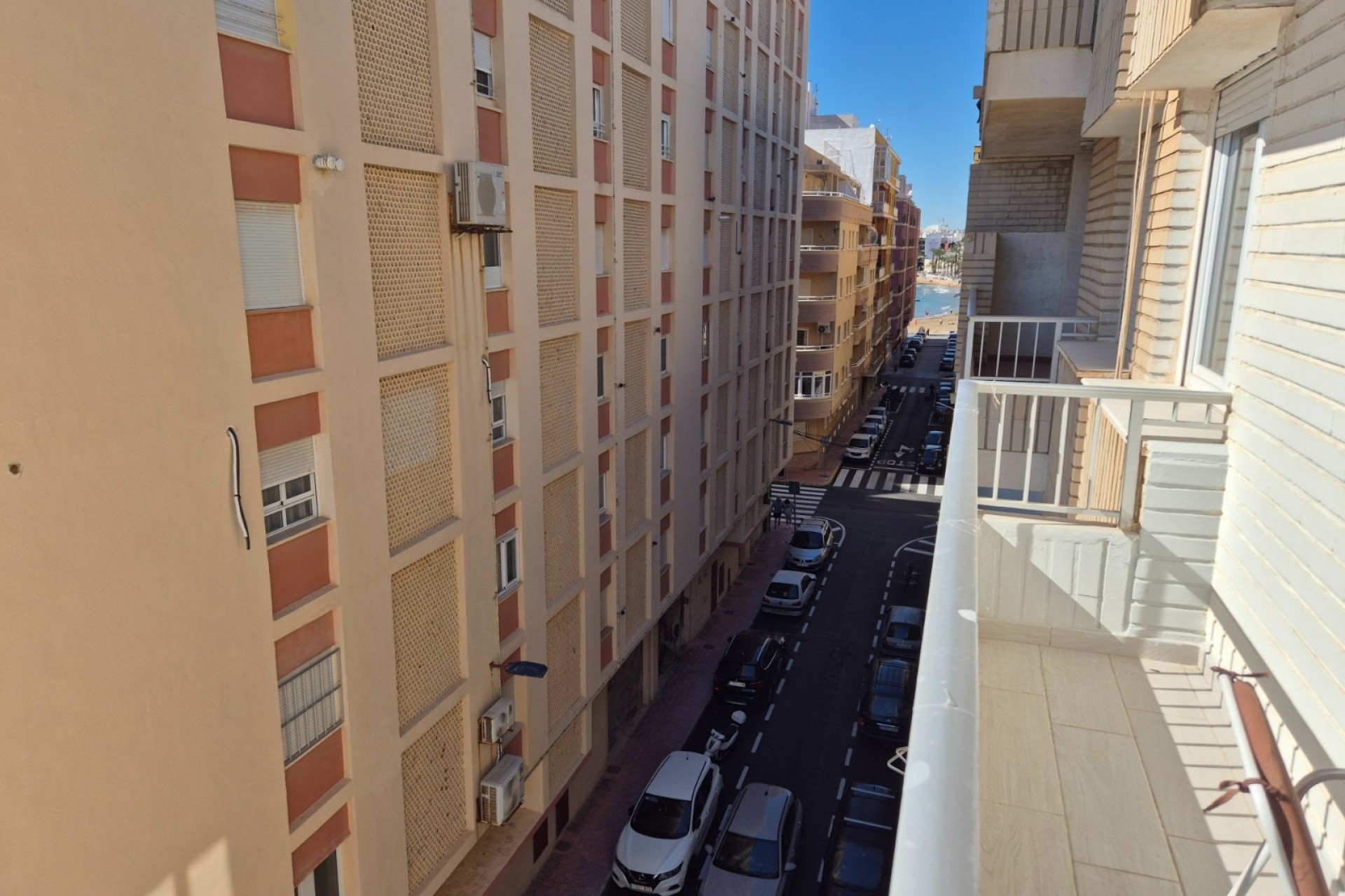 Wiederverkauf - Wohnung / Apartment -
Torrevieja - CENTRE PLAYA DEL CURA LAS PISCINAS