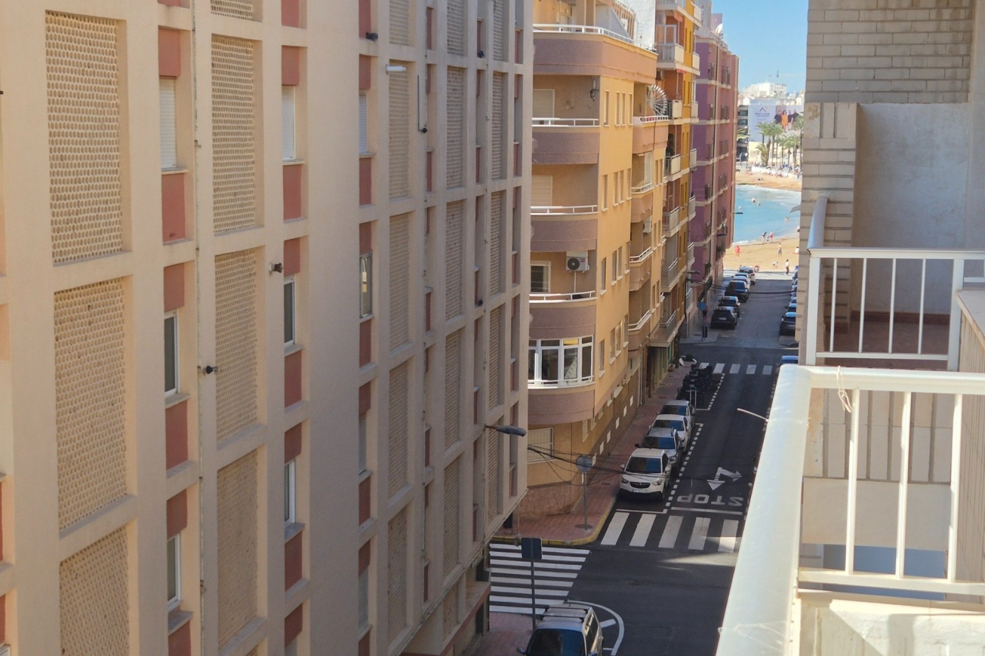 Wiederverkauf - Wohnung / Apartment -
Torrevieja - CENTRE PLAYA DEL CURA LAS PISCINAS