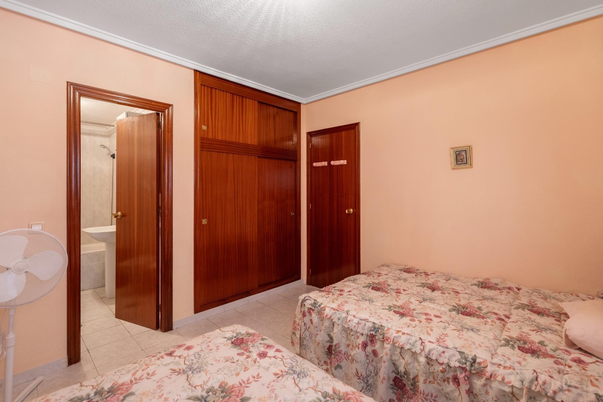 Wiederverkauf - Wohnung / Apartment -
Torrevieja - Centro