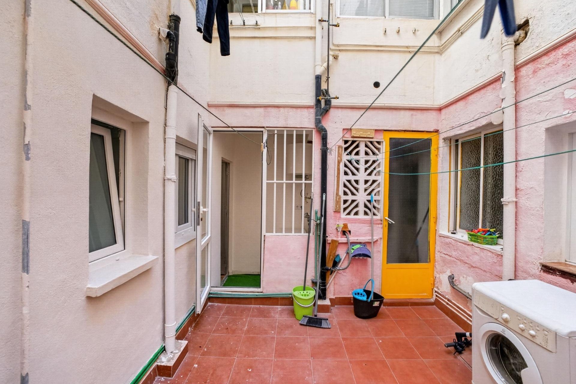 Wiederverkauf - Wohnung / Apartment -
Torrevieja - Centro
