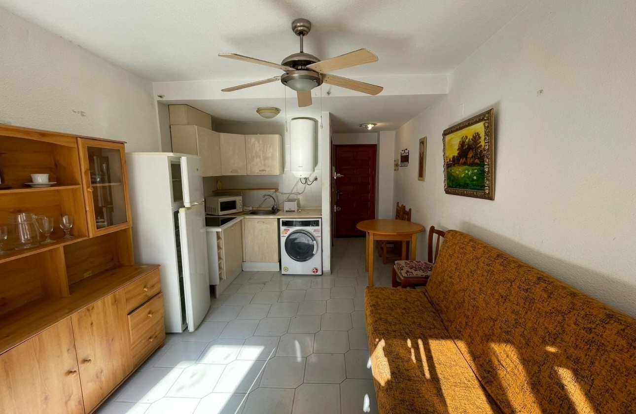 Wiederverkauf - Wohnung / Apartment -
Torrevieja - Centro