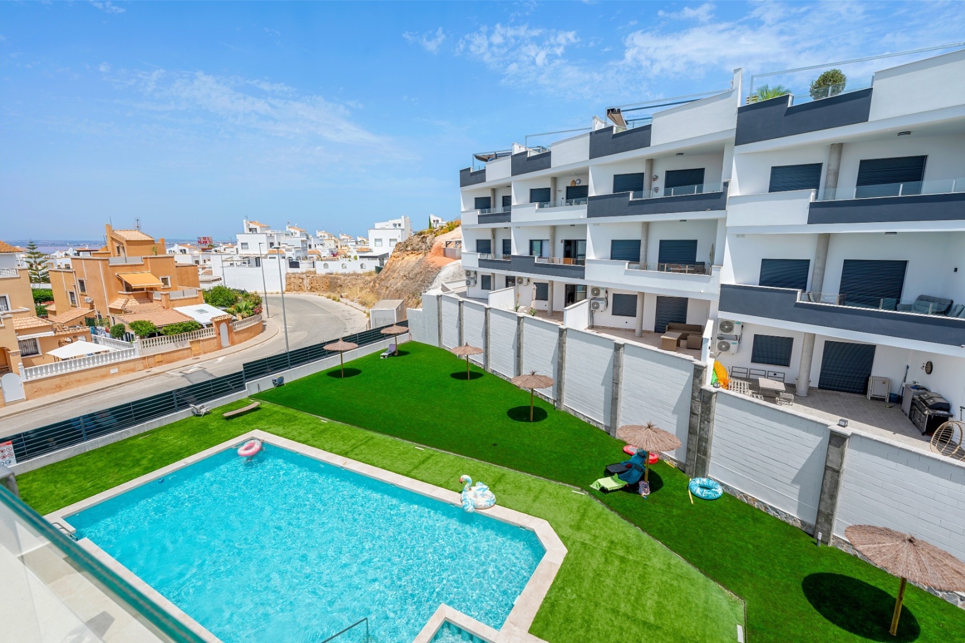 Wiederverkauf - Wohnung / Apartment -
Torrevieja - Costa Blanca South